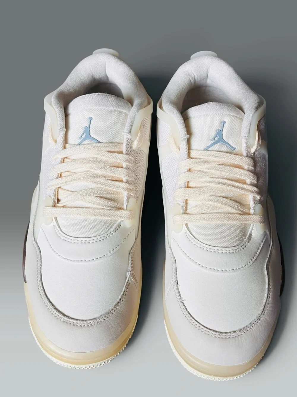 Air Jordan 4 RM 